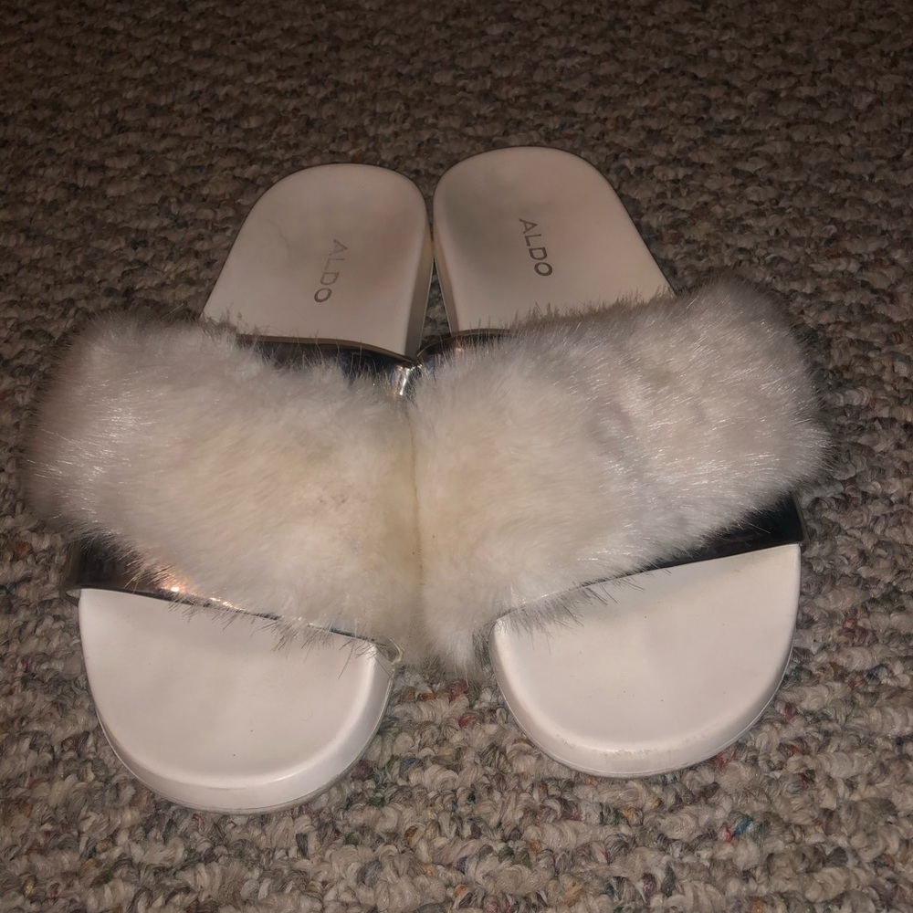Aldo furry slides